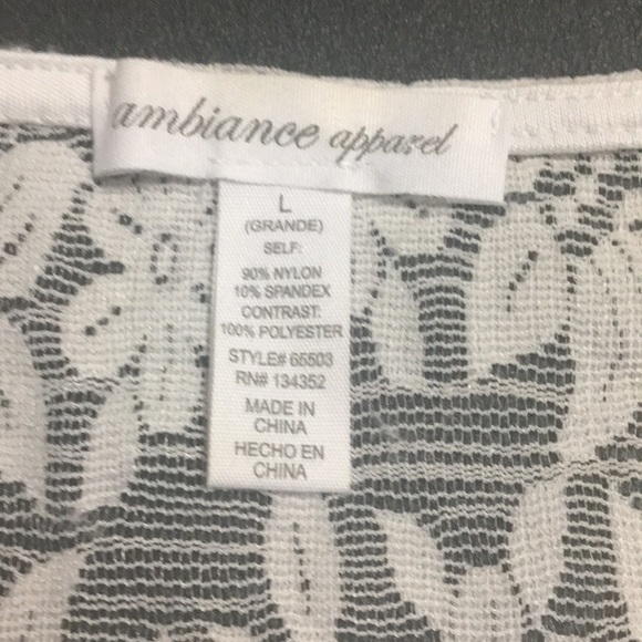 Top - Picture 2 of 4